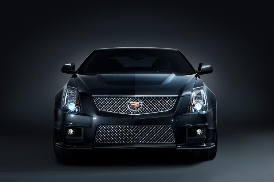  Cadillac CTS-V Coupe Black Diamond Edition 2011 года  (фото 11 из 19)